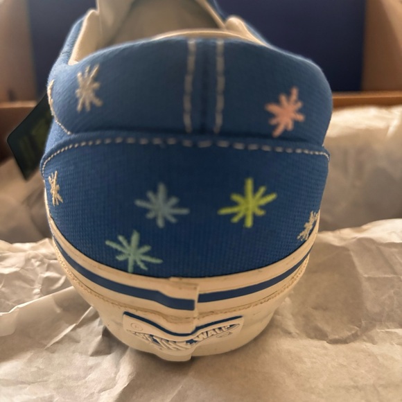 VANS x AOI INDUSTRIES x BETTER GIFT SHOP Glow in the Dark Vans Men’s 9 Wmns 10.5 - Picture 13 of 13